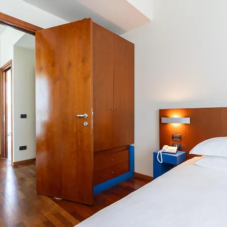 Hotel Balance Milano Marittima Exterior photo
