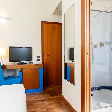 Hotel Balance Milano Marittima Exterior photo