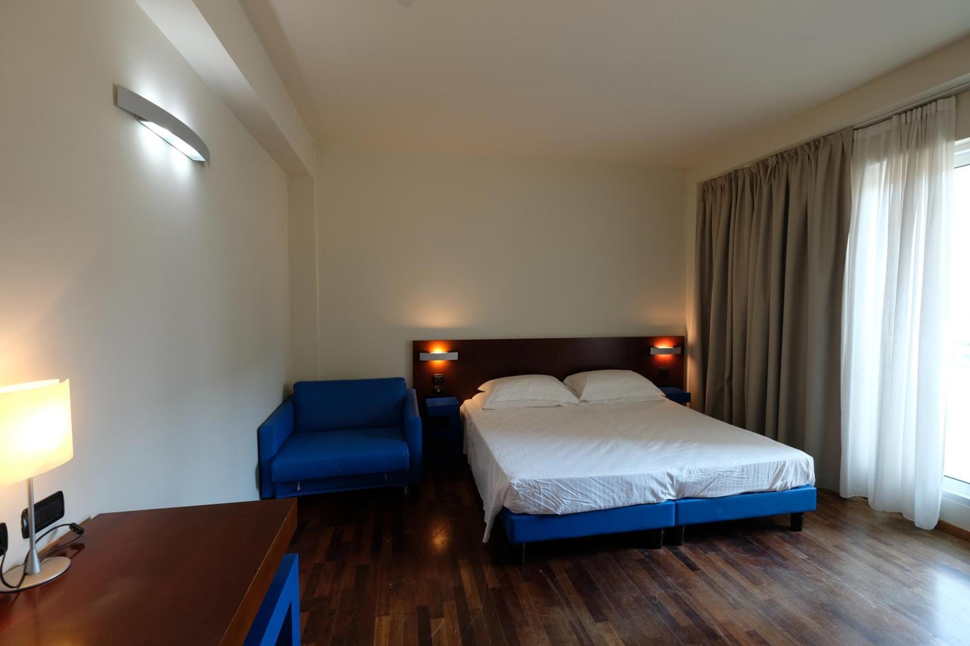 Hotel Balance