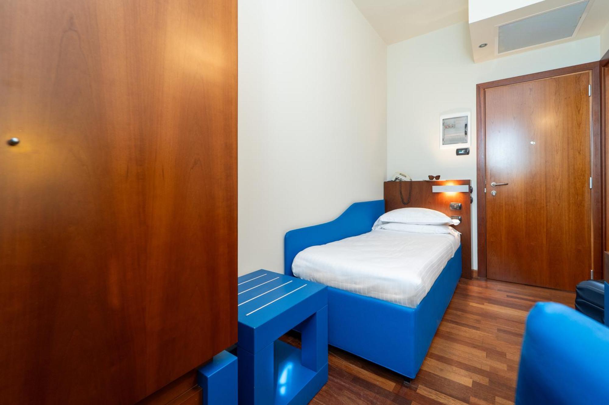 Hotel Balance