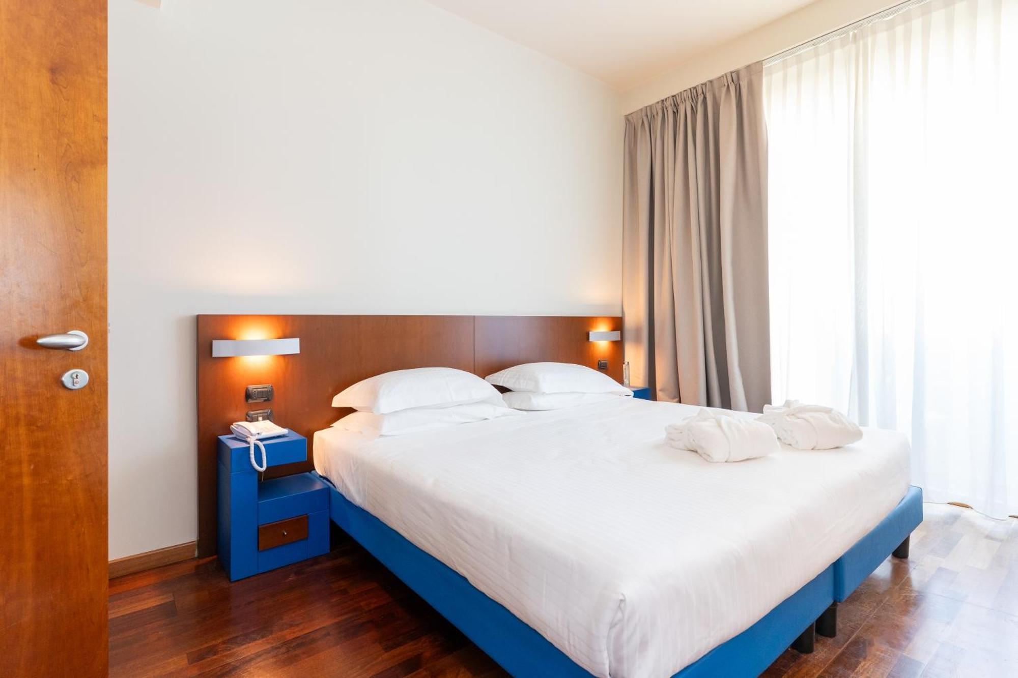 Hotel Balance